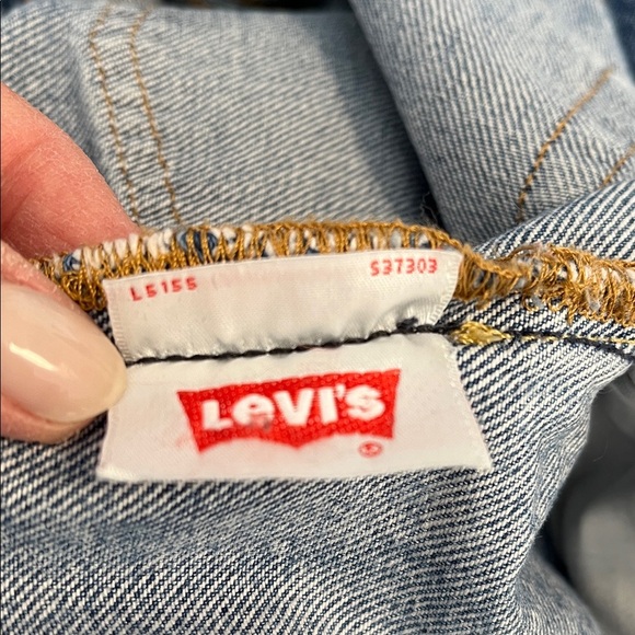 Levi's Vintage 501 Women's Boot Cut Denim Jeans in Blue, Size 30 - Picture 11 of 11